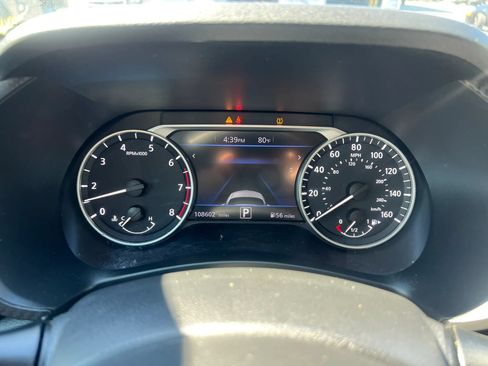 Used 2021 Nissan Sentra SR FWD image 12