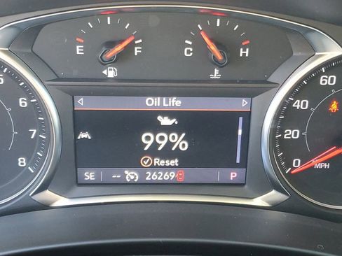 Certified 2022 GMC Terrain SLT image 14