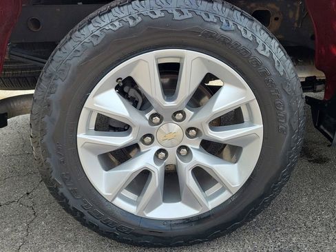 Used 2021 Chevrolet Silverado 1500 Custom w/ Safety Confidence Package AWD/4WD image 6