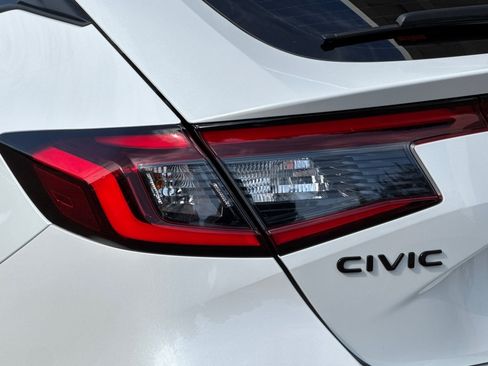 Certified 2024 Honda Civic Sport image 28