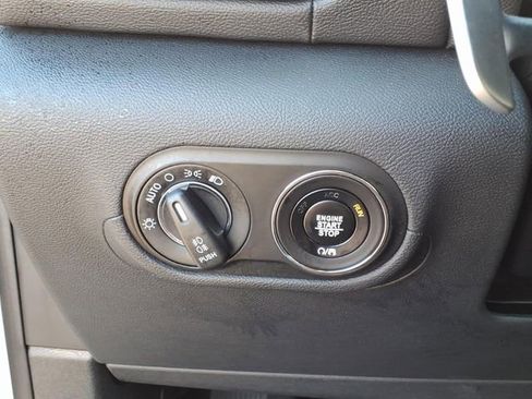 Used 2023 Maserati Levante Modena AWD/4WD image 19