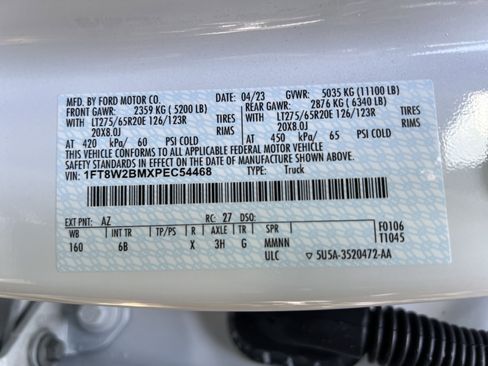 Used 2023 Ford F250 Lariat w/ Sport Appearance Package image 35