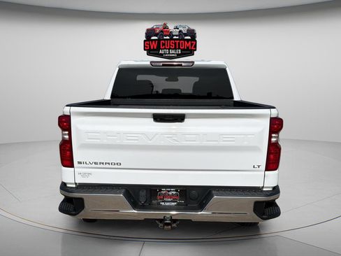 Used 2022 Chevrolet Silverado 1500 LT image 4