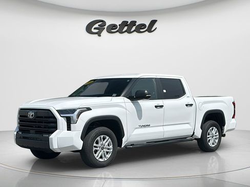Used 2024 Toyota Tundra SR5 w/ SR5 Convenience Package AWD/4WD image 1