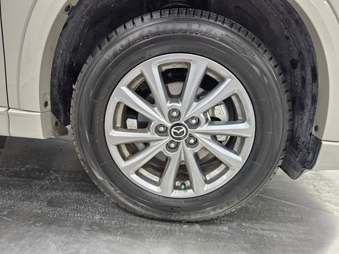 Used 2025 MAZDA CX-5 AWD 2.5 S w/ Preferred Package image 11