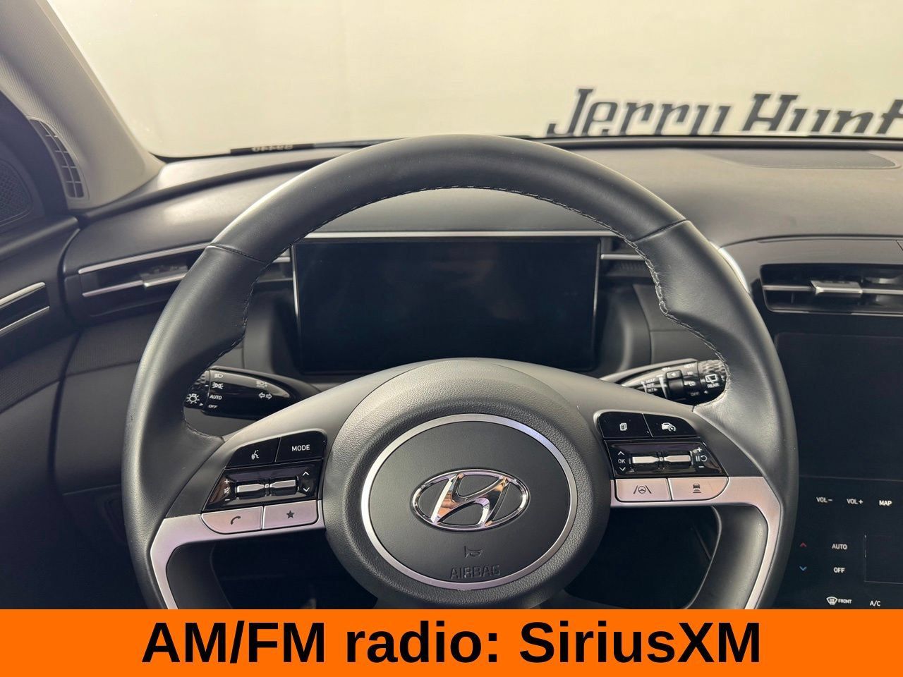 Used 2024 Hyundai Tucson SEL w/ Convenience Package AWD/4WD image 16