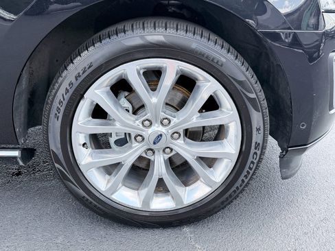 Used 2019 Ford Expedition Platinum RWD image 37