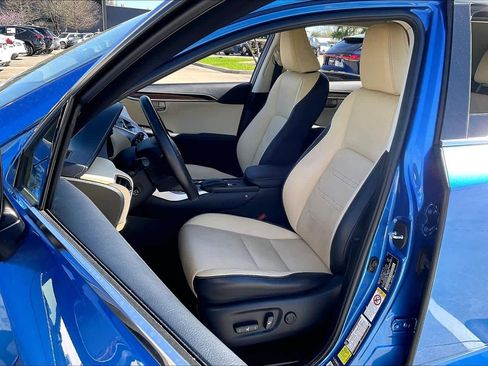 Used 2016 Lexus NX 300h FWD w/ Luxury Package image 6