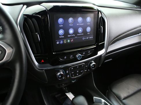 Used 2023 Chevrolet Traverse LT w/ LPO, Floor Liner Package image 19