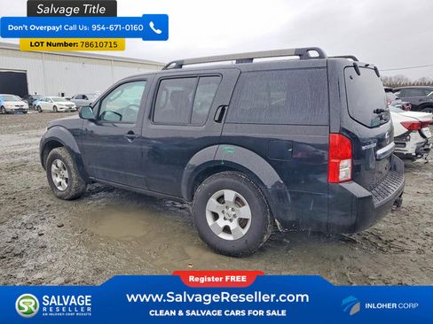 Used 2011 Nissan Pathfinder S image 3