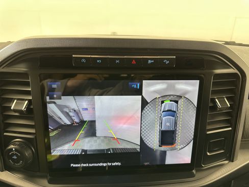 Used 2021 Ford F150 Platinum w/ Equipment Group 701A High image 19