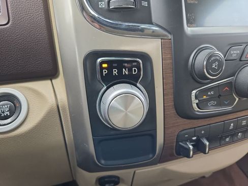 Used 2015 RAM 1500 Laramie w/ Convenience Group RWD image 30