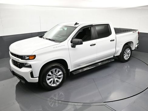 Used 2021 Chevrolet Silverado 1500 Custom AWD/4WD image 15