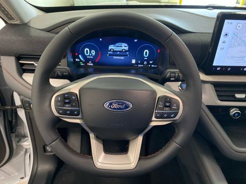 New 2026 Ford Explorer Active w/ Active Comfort Package image 19