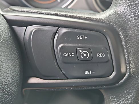 Used 2023 Jeep Wrangler Sport AWD/4WD image 17