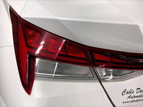 Used 2025 Hyundai Elantra SEL image 27