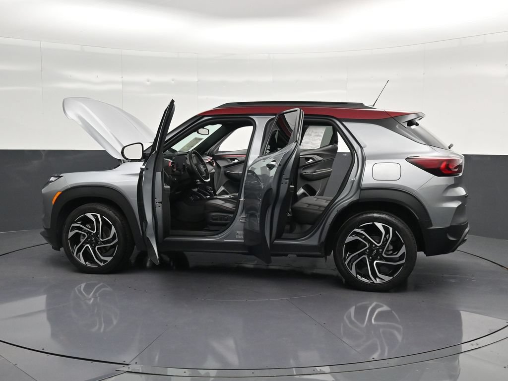 Used 2024 Chevrolet TrailBlazer RS w/ Convenience Package FWD image 41