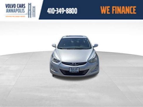 Used 2014 Hyundai Elantra Limited w/ Option Group 03 FWD image 3