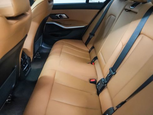Used 2023 BMW 330i Sedan w/ M Sport Package RWD image 23