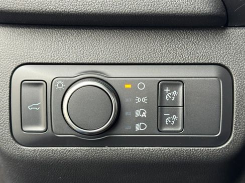 Used 2022 Ford Escape SE w/ Convenience Package image 13