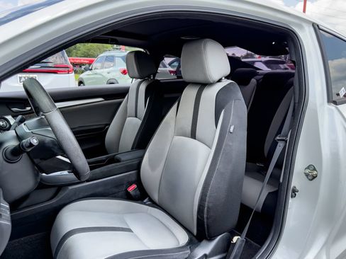 Used 2017 Honda Civic EX-T image 7