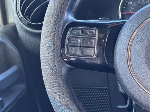 Used 2012 Jeep Wrangler Altitude image 14