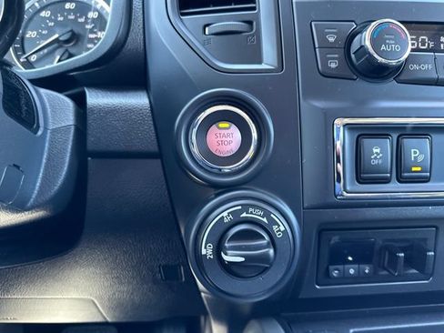 Certified 2024 Nissan Titan SV w/ SV Convenience Package AWD/4WD image 25