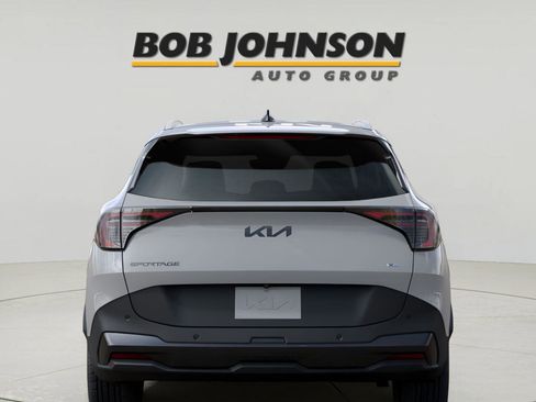 New 2026 Kia Sportage X-Line AWD/4WD image 13