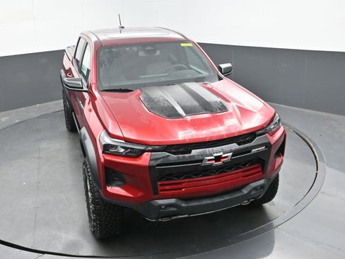 New 2026 Chevrolet Colorado ZR2 w/ Technology Package AWD/4WD image 32