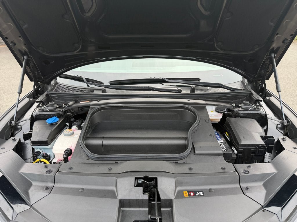 Certified 2023 Hyundai Ioniq 6 SEL AWD/4WD image 30