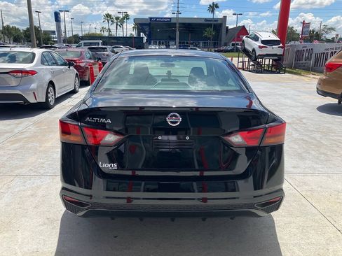 Used 2021 Nissan Altima 2.5 S FWD image 8