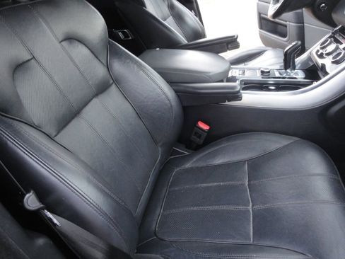 Used 2015 Land Rover Range Rover Sport HSE image 7