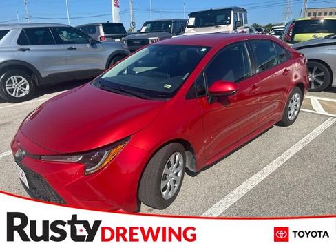 Used 2021 Toyota Corolla LE FWD image 1
