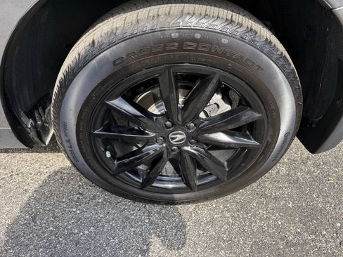 Used 2025 Acura RDX SH-AWD image 10