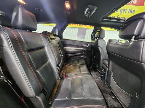 Used 2017 Dodge Durango R/T w/ Technology Group RWD image 31
