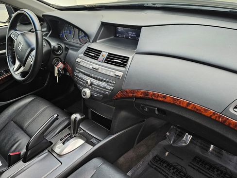 Used 2012 Honda Crosstour EX-L image 21