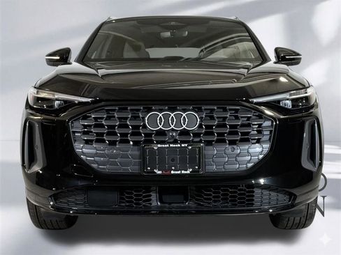 New 2025 Audi Q5 Premium Plus image 25