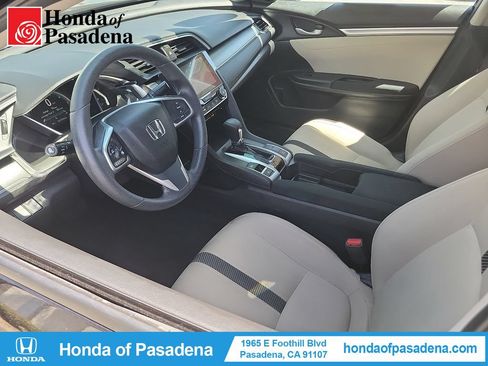 Used 2017 Honda Civic EX image 9