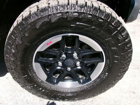 Used 2020 Jeep Wrangler Unlimited Rubicon AWD/4WD image 9