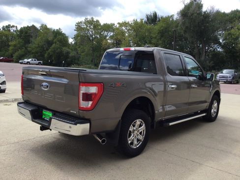 Used 2022 Ford F150 Lariat image 5