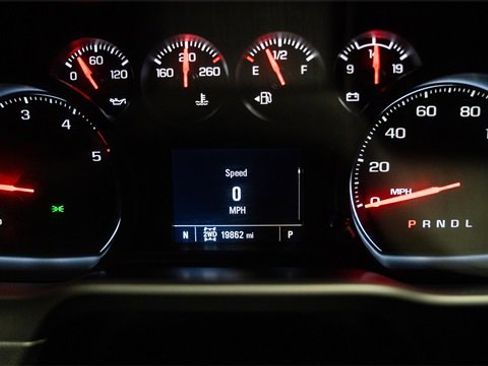 Used 2021 GMC Sierra 2500 4x4 Crew Cab w/ Gooseneck/5TH Wheel Package image 5