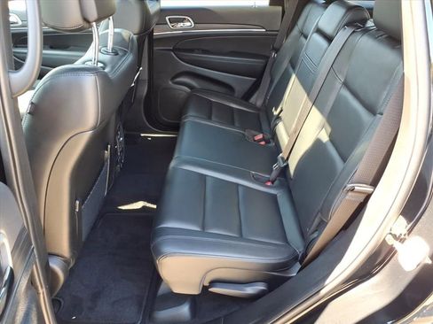 Used 2022 Jeep Grand Cherokee Limited image 12