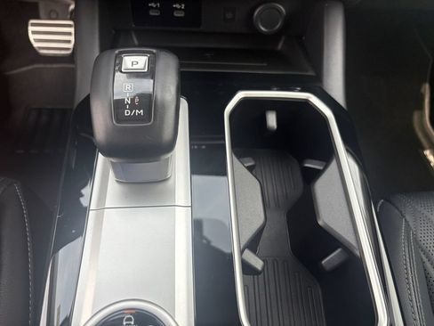 Used 2025 Mitsubishi Outlander SEL AWD/4WD image 21