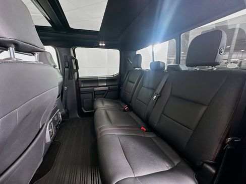 Used 2019 Ford F150 XLT w/ Equipment Group 302A Luxury AWD/4WD image 27