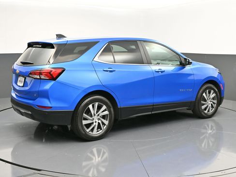 Used 2024 Chevrolet Equinox LT image 9