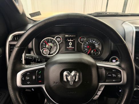 Used 2019 RAM 1500 Big Horn image 25