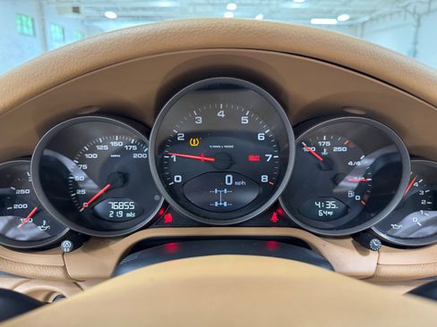 Used 2006 Porsche 911 Carrera RWD image 85