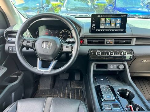 Used 2024 Honda Pilot EX-L image 9