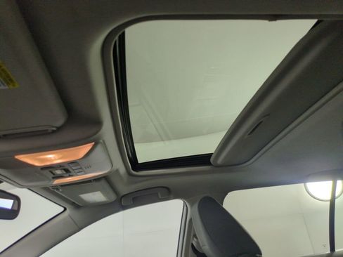 Used 2019 Toyota RAV4 XLE w/ Convenience Package AWD/4WD image 23