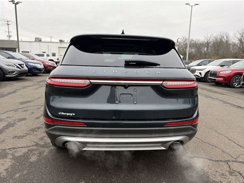 Certified 2022 Lincoln Corsair Reserve w/ Equipment Group 201A image 4